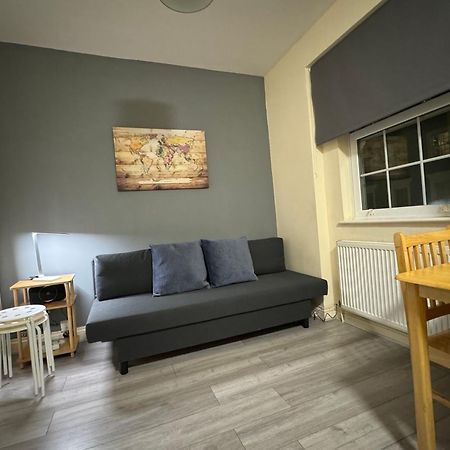 Lovely Flat In Camden Town ロンドン エクステリア 写真