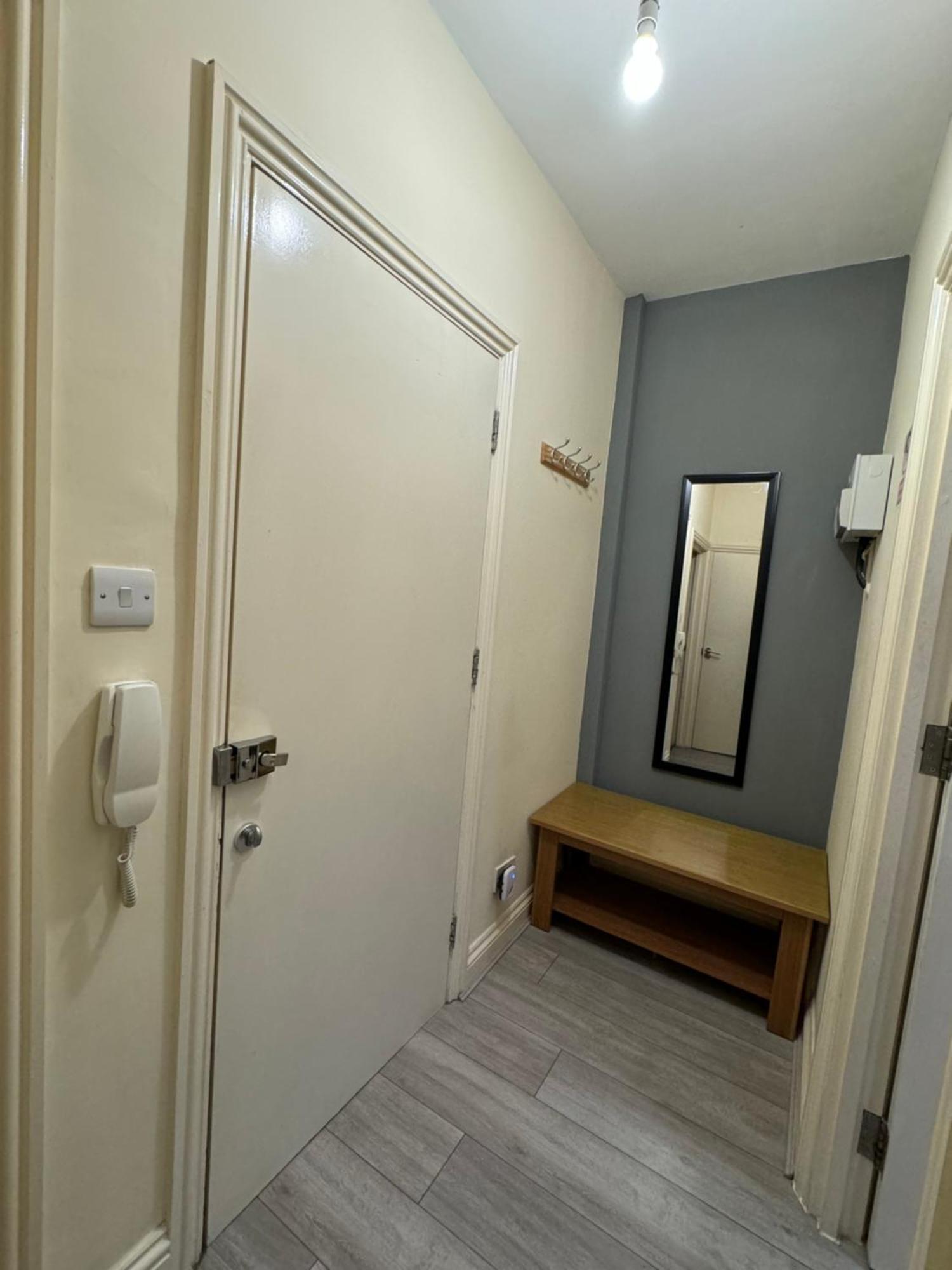 Lovely Flat In Camden Town ロンドン エクステリア 写真