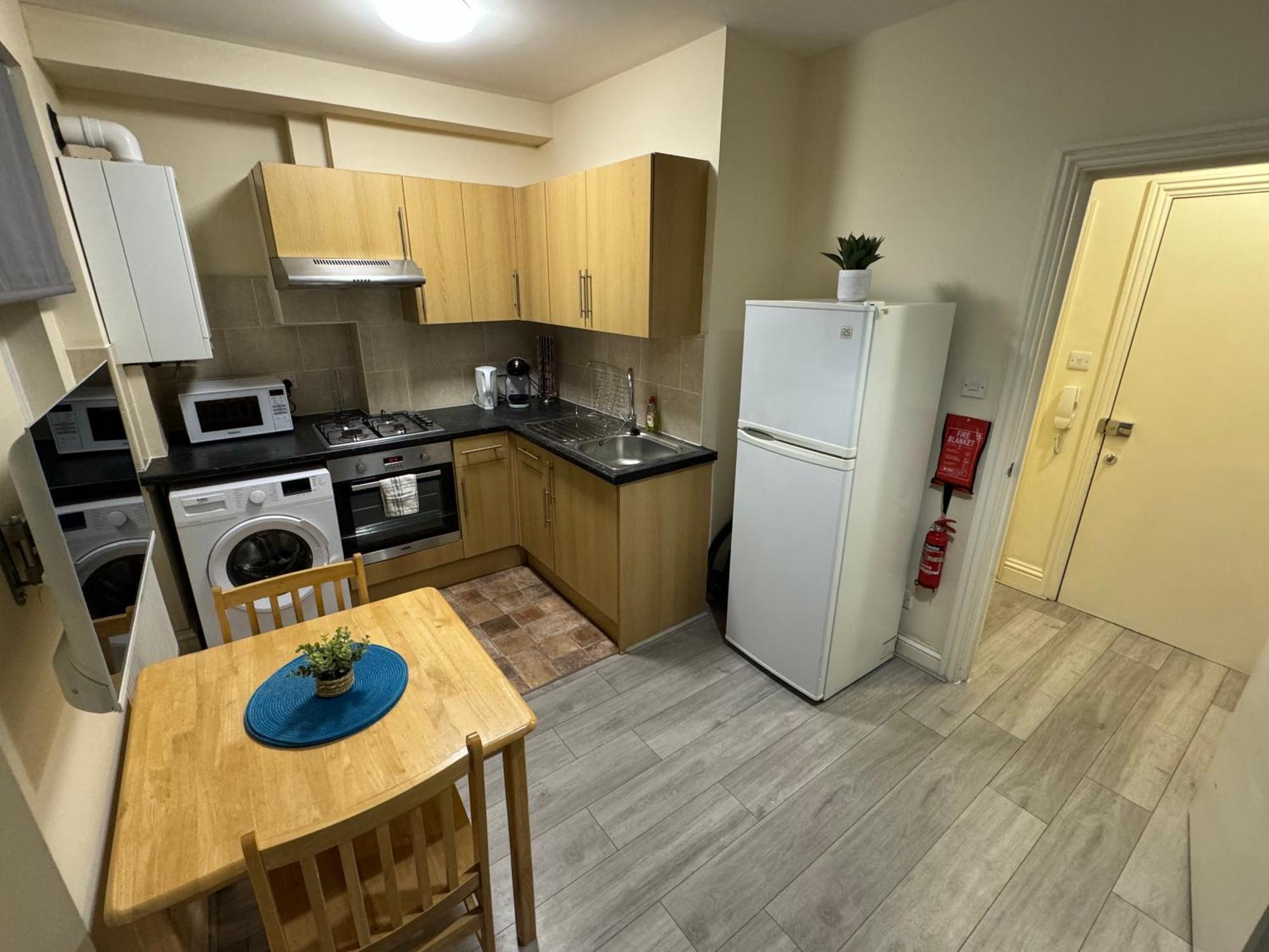 Lovely Flat In Camden Town ロンドン エクステリア 写真
